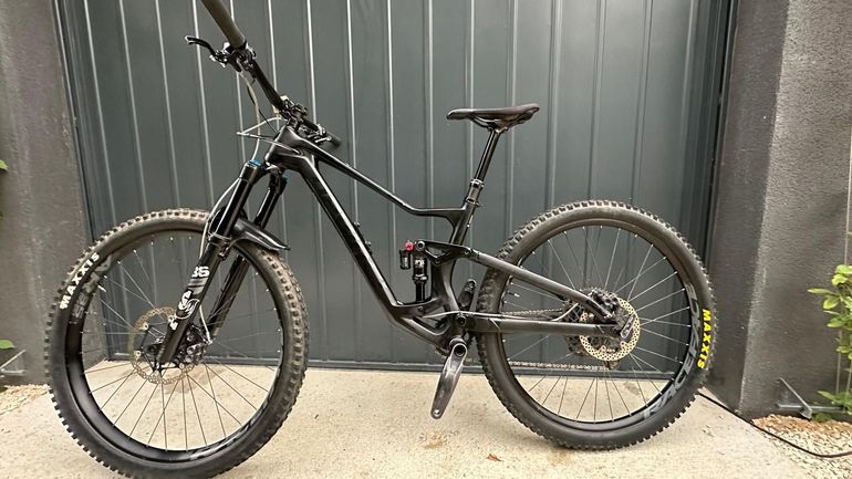 Used Devinci Troy Carbon|Alu GX 12S 2023 2023 Mountainbike — image 1 of 19