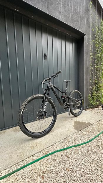 Used Devinci Troy Carbon|Alu GX 12S 2023 2023 Mountainbike — image 7 of 19