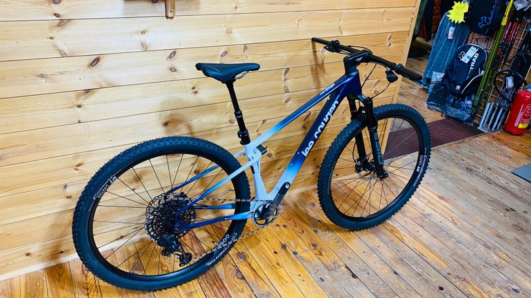 Used Lee Cougan RAMPAGE INNOVA GX EAGLE AXS 12V 2024 Mountainbike, Blau — image 1 of 8