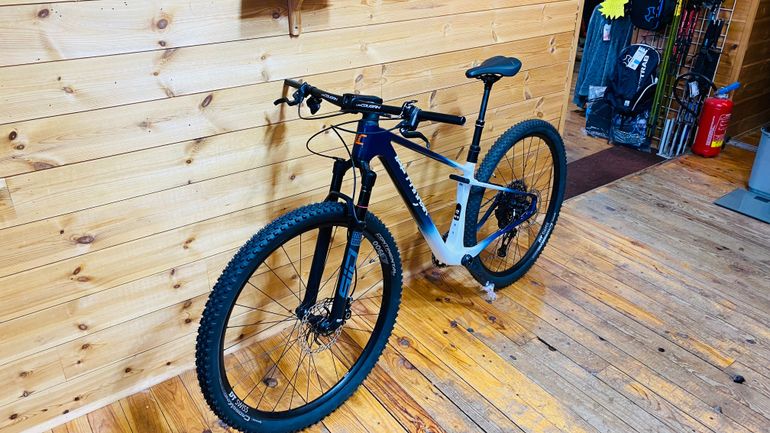Used Lee Cougan RAMPAGE INNOVA GX EAGLE AXS 12V 2024 Mountainbike, Blau — image 5 of 8
