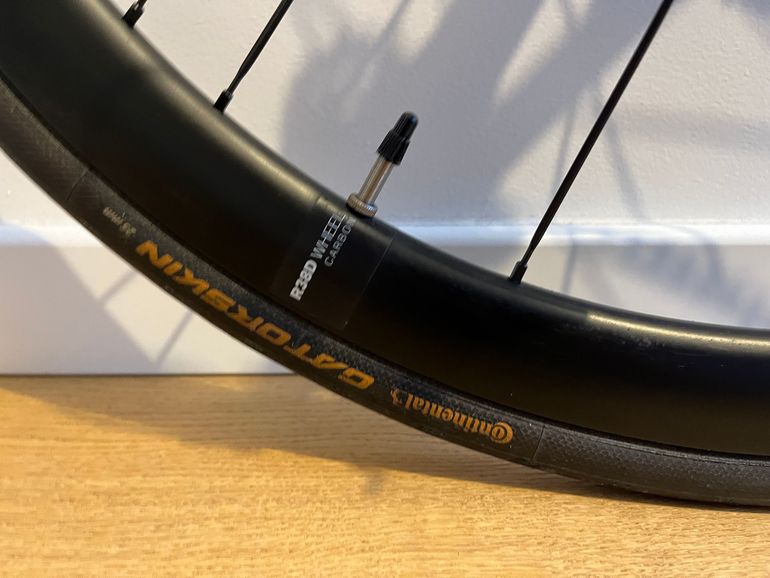 BMC Roadmachine 02 TWO 2018 2018 Road & Gravel d'occasion — image 3 sur 7