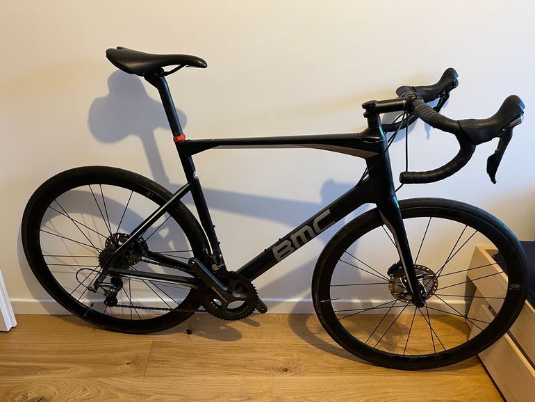BMC Roadmachine 02 TWO 2018 2018 Road & Gravel d'occasion — image 1 sur 7
