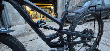 YT Industries CAPRA Pro 29 2020 2020 Mountainbike d'occasion — image 5 sur 7