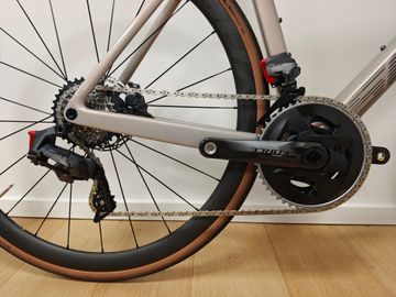 Używany Scott Addict RC 10 2022 2022 Road & Gravel — zdjęcie 2 z 7