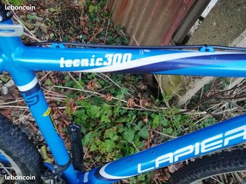 Tweedehands Lapierre Tecnic 300 2022 Mountainbike — afbeelding 7 van 10