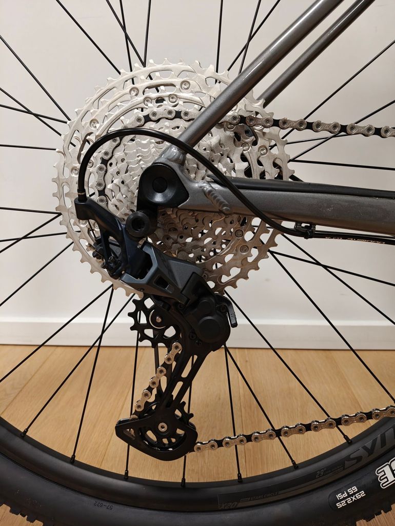 Used Scott Scale 965 2022 2022 Mountainbike, Light Gray, 29 — image 3 of 7