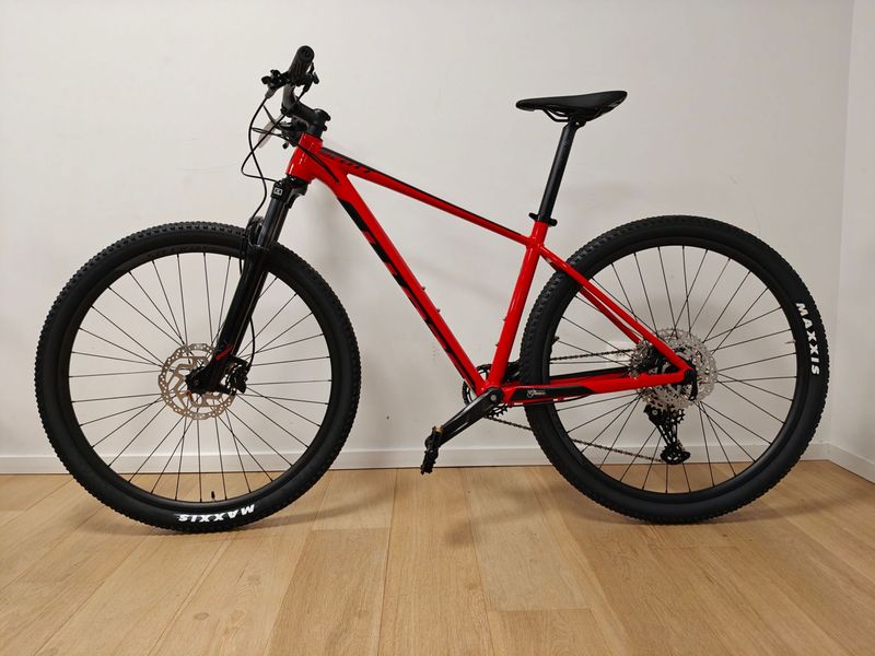Used Scott Scale 980 2022 2022 Mountainbike, Red, 29 — image 7 of 7
