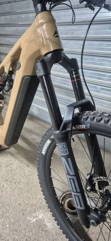 Used Merida EONE-EIGHTY 500 Sram Eagle 70 2025 Mountainbike, Orange — image 5 of 11