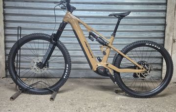 Used Merida EONE-EIGHTY 500 Sram Eagle 70 2025 Mountainbike, Orange — image 2 of 11