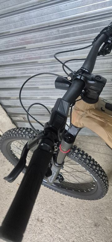 Used Merida EONE-EIGHTY 500 Sram Eagle 70 2025 Mountainbike, Orange — image 9 of 11