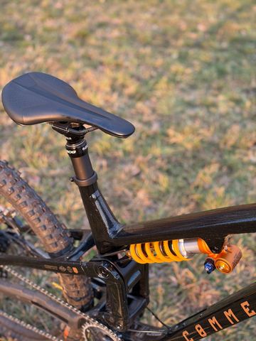 Tweedehands Commencal Meta SX V5 2024 Mountainbike — afbeelding 8 van 9