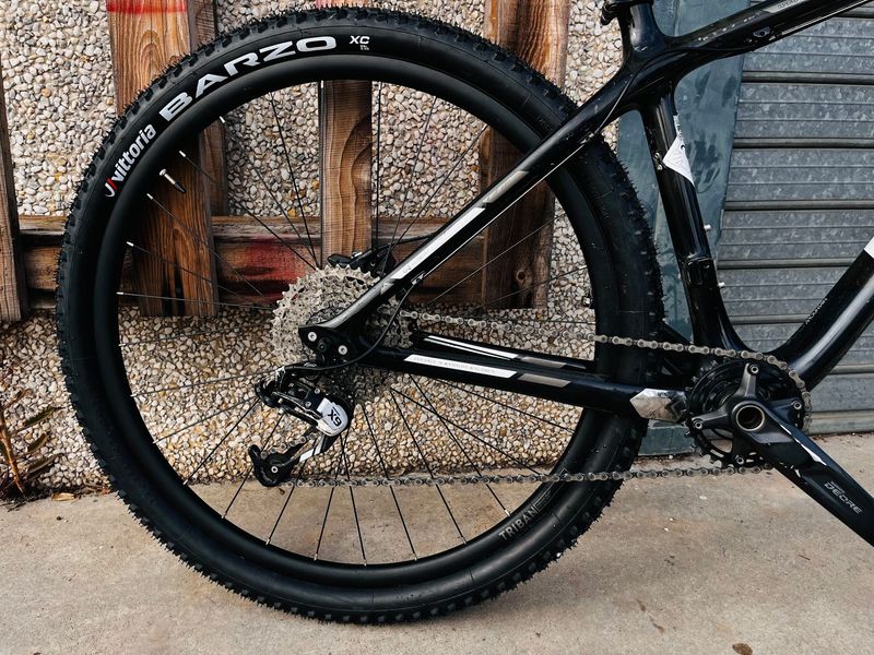 Used Trek Superfly SRAM X9 2017 Mountainbike, Black — image 3 of 8