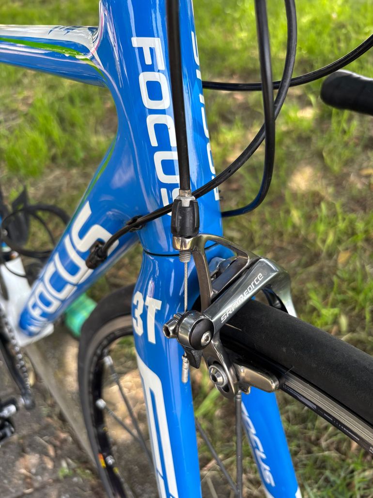 Used Focus Focus Net App 2012 Road & Gravel, Weiß — image 4 of 5