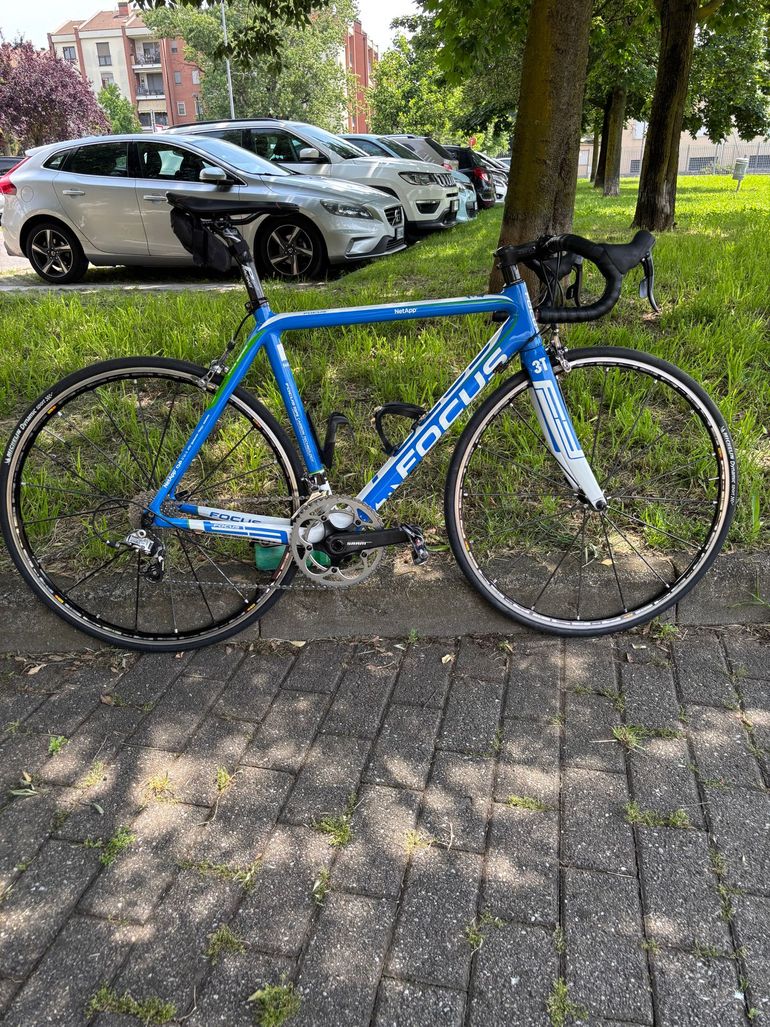 Used Focus Focus Net App 2012 Road & Gravel, Weiß — image 1 of 5