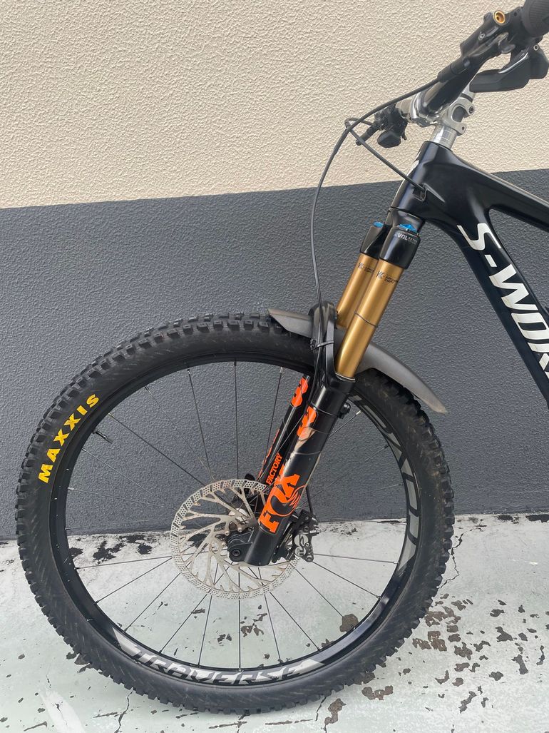 Used Specialized Enduro 2023 Mountainbike, Black — image 4 of 7