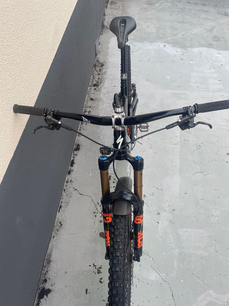 Used Specialized Enduro 2023 Mountainbike, Black — image 5 of 7
