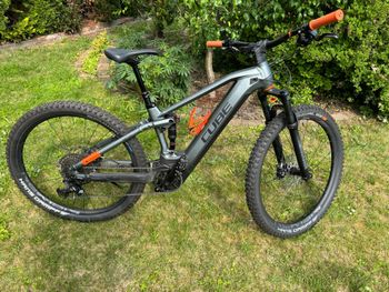 Used CUBE STEREO HYBRID 120 TM 625 2021 2021 Mountainbike, Light Gray, 27.5, 29 — image 1 of 7