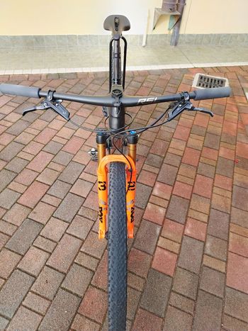 Used Trek Supercaliber 9.9 XX1 AXS 2023 2023 Mountainbike, Black, 29 — image 2 of 6