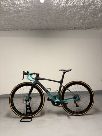 Used Bianchi Specialissima RC 2025 Road & Gravel, Black — image 1 of 3