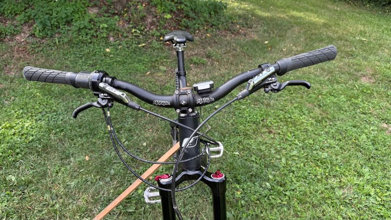 Used Fusion Freak 2005 Mountainbike, Black — image 9 of 15