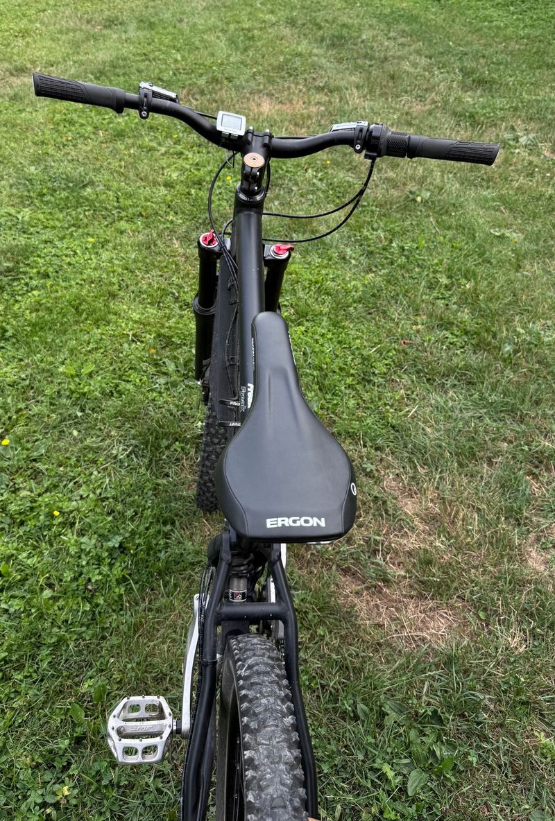 Used Fusion Freak 2005 Mountainbike, Black — image 4 of 15