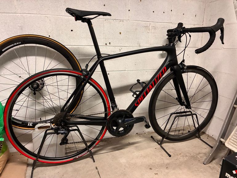 Used Specialized Tarmac Comp 2019 2019 Road & Gravel, Black — image 1 of 3