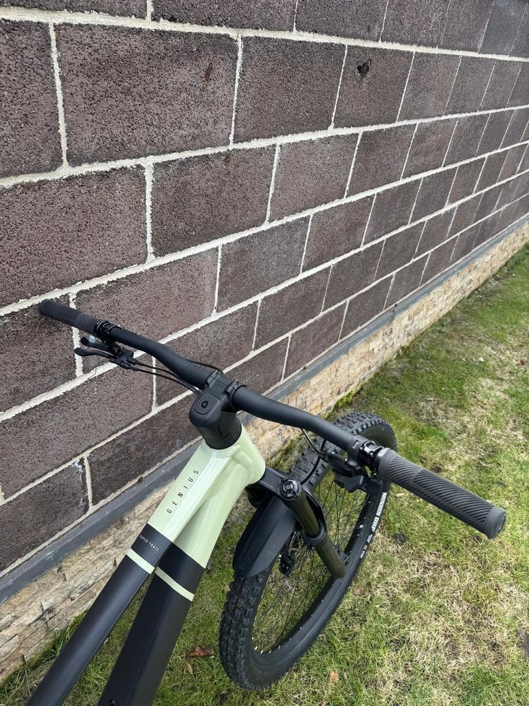 Used Scott Genius ST 920 2023 2023 Mountainbike — image 6 of 10