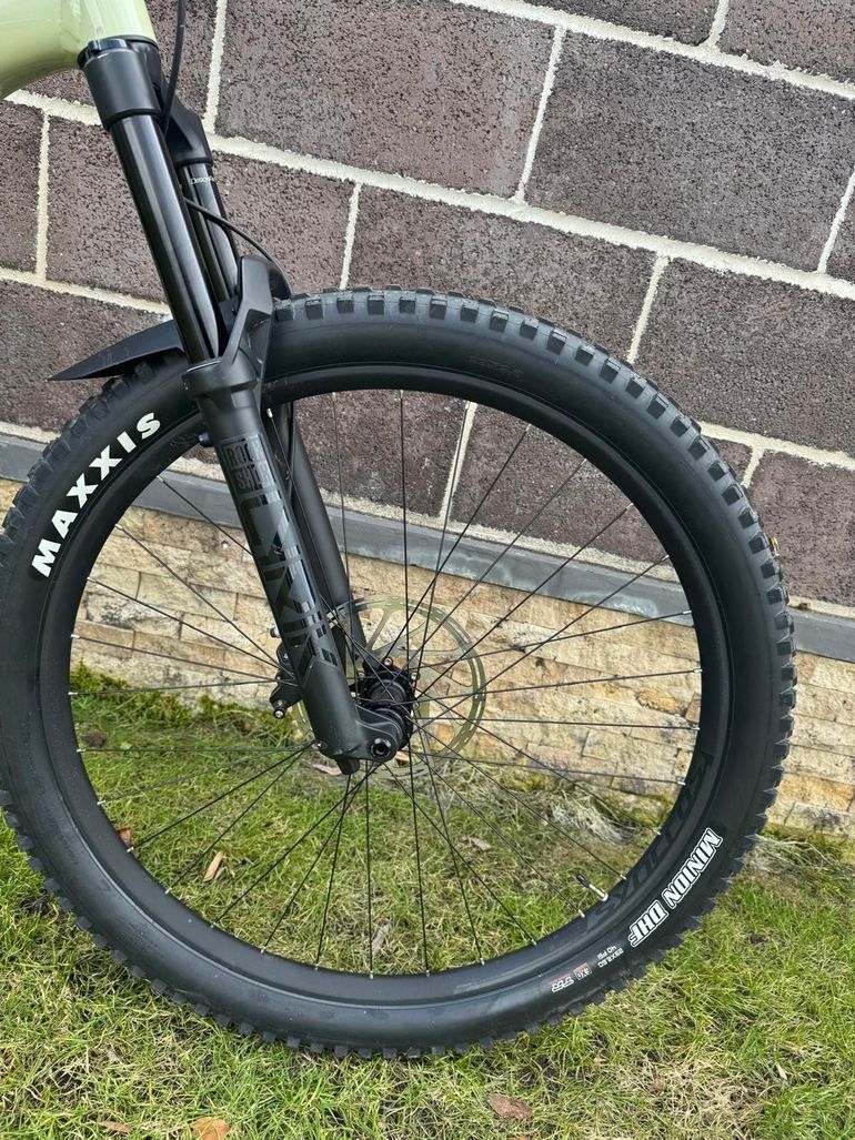 Used Scott Genius ST 920 2023 2023 Mountainbike — image 9 of 10