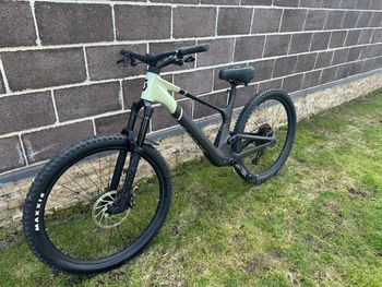 Used Scott Genius ST 920 2023 2023 Mountainbike — image 2 of 10