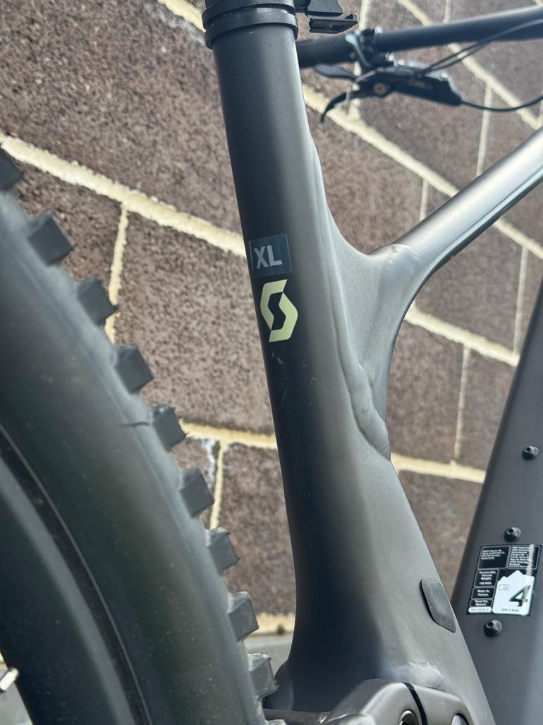 Used Scott Genius ST 920 2023 2023 Mountainbike — image 10 of 10