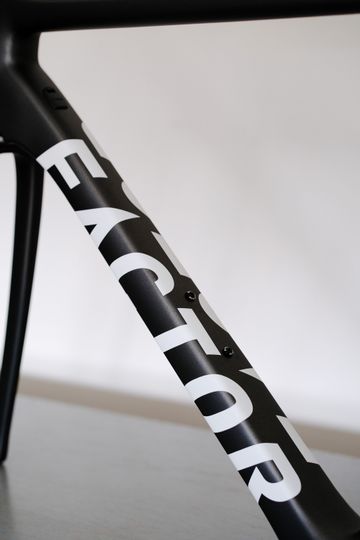 Used Factor LS 2023 Frameset 2023 Road & Gravel, Light Gray — image 5 of 10