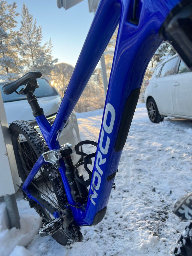 Norco Optic C1 2023 Frameset 2023 Mountainbike usato, Blu — immagine 12 di 13