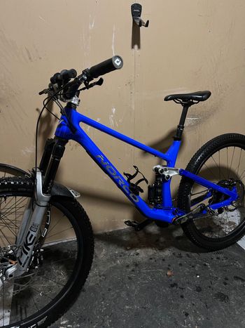 Norco Optic C1 2023 Frameset 2023 Mountainbike usato, Blu — immagine 1 di 13