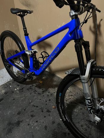 Norco Optic C1 2023 Frameset 2023 Mountainbike usato, Blu — immagine 5 di 13