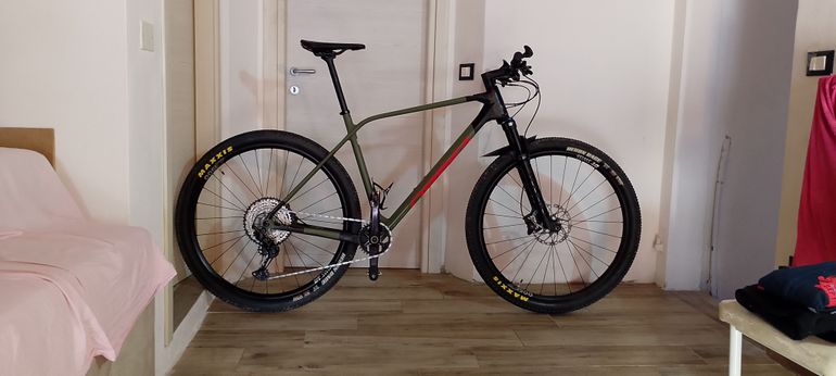 Used Orbea Alma Shimano Deore XT 2024 Mountainbike — image 1 of 9