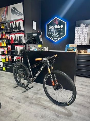 Trek, Supercaliber SRAM GX Eagle AXS