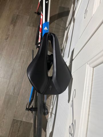 Używany CUBE aerium C:62 SL 2016 2016 Road & Gravel — zdjęcie 6 z 11