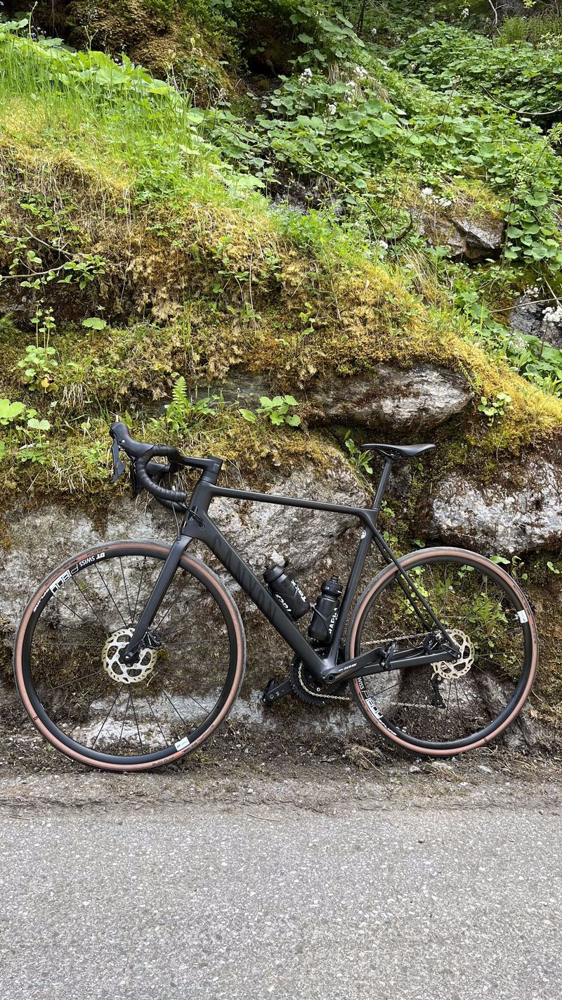 Used Canyon Ultimate CF SL 7 Disc 2021 2021 Road & Gravel