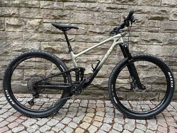 Brugt Liv Pique Advanced 29 2 2025 2025 Mountainbike — billede 1 af 5
