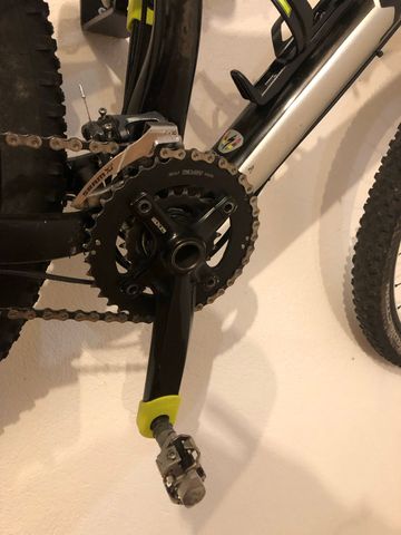 Used Specialized Epic Comp Carbon 29er 2011 2011 Mountainbike, Light Gray, 26 — image 4 of 7
