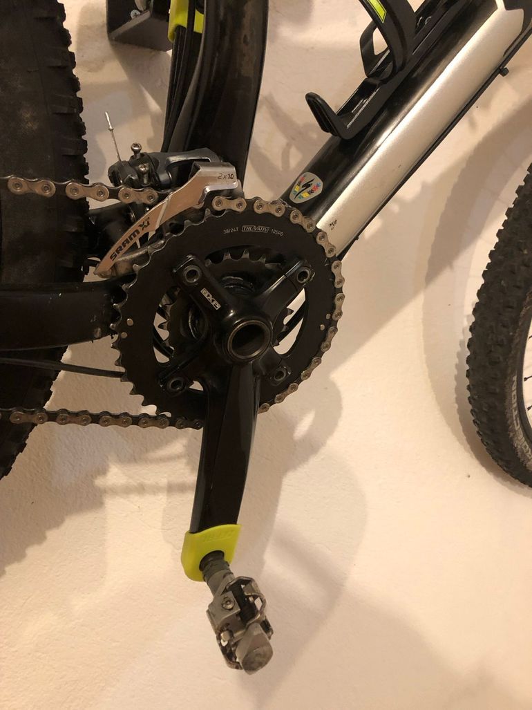 Specialized Epic Comp Carbon 29er 2011 2011 Mountainbike usato, Grigio chiaro — immagine 4 di 7