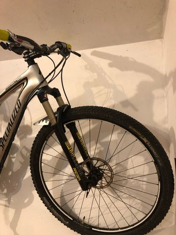 Used Specialized Epic Comp Carbon 29er 2011 2011 Mountainbike, Light Gray, 26 — image 3 of 7