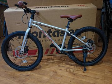 Monty Mont 2024 Mountainbike d'occasion — image 2 sur 4