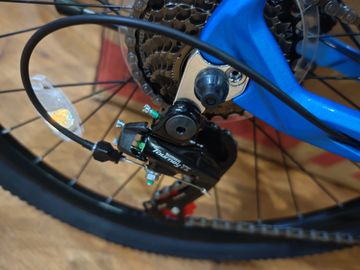 Used Monty Mont 2024 Mountainbike, Blue — image 3 of 4