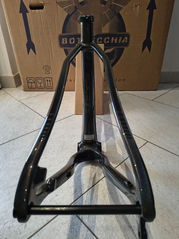 Bottecchia Aquila Rossa 2025 Mountainbike usato, Nero — immagine 3 di 6