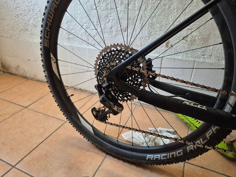 Used CUBE ELITE C:62 Race 2019 2019 Mountainbike — image 1 of 3