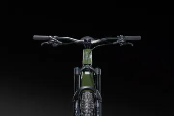 Used Lapierre Overvolt Shimano Deore XT 2025 Mountainbike, Green — image 3 of 10