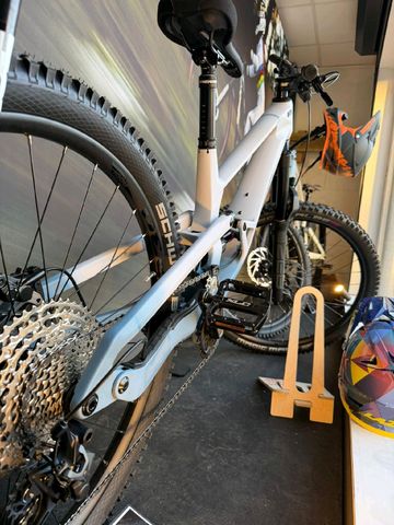 Gebrauchtes Lapierre Spicy CF 6.9 2024 2024 Mountainbike, Weiß, 29 — Bild 5 von 7