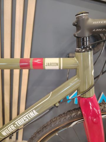 Used Wilier Jaroon 2024 Road & Gravel, Green — image 10 of 12