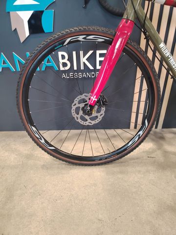Used Wilier Jaroon 2024 Road & Gravel, Green — image 4 of 12